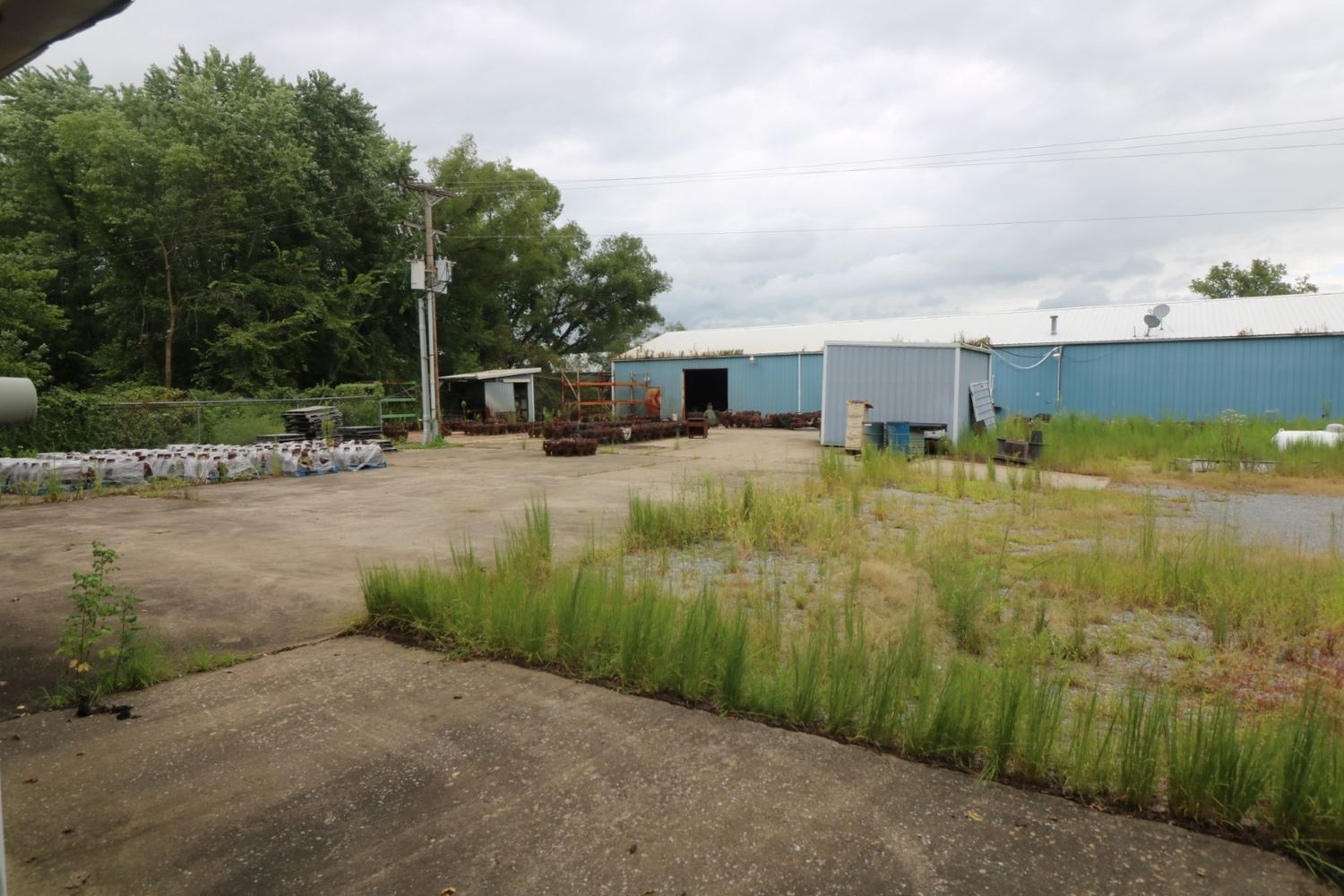 15022 E Illinois, Benton, IL 62812
